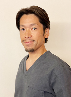 院長　鈴木 龍弥
